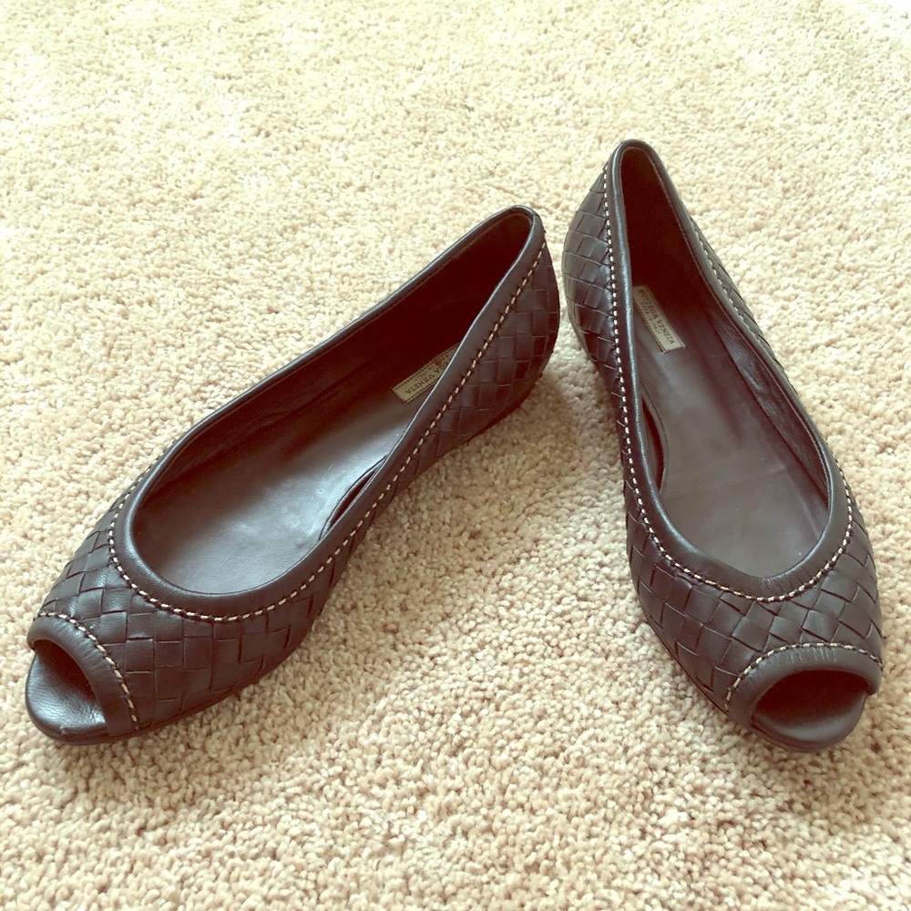 Bottega Veneta peep-toe intrecciato flat
